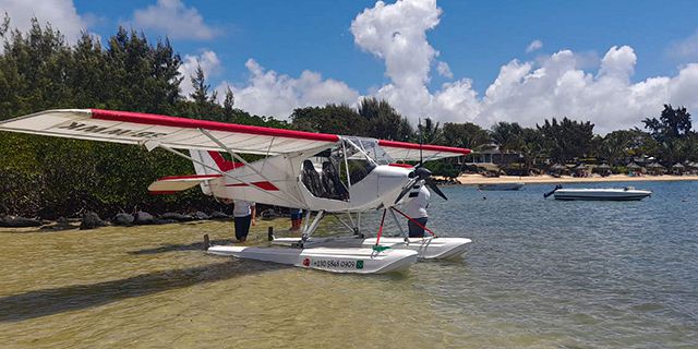 Private Seaplane Sightseeing Tour in Mauritius (Azuri Ocean & Golf Village) (6)